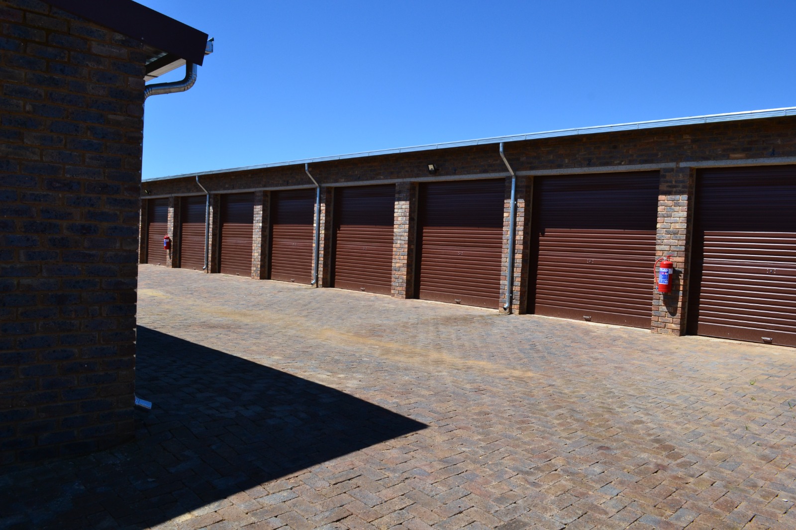 Cheap storage in Kempton Park, safe & secure